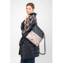 Cópia de Cópia de Mochila antirrobo Alma