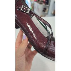 ZAPATO PITILLOS PIEL BURDEOS