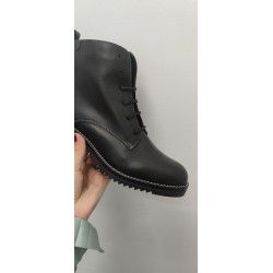 BOTÍN NEGRO PIEL TACÓN 4CM