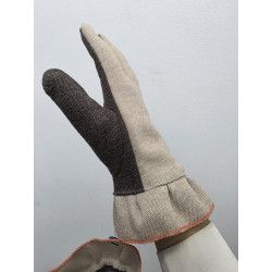 GUANTE PUNTO OJO PERDIZ. VOLANTE BEIGE