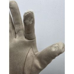 GUANTE PUNTO RIZO. BOTONES. BEIGE