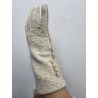 GUANTE PUNTO RIZO. BOTONES. BEIGE