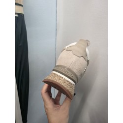 DEPORTIVA MARCA GIOSEPPO CON CUÑA