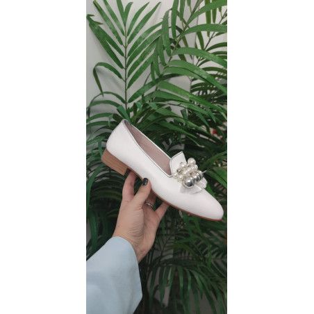 MOCASÍN BLANCO