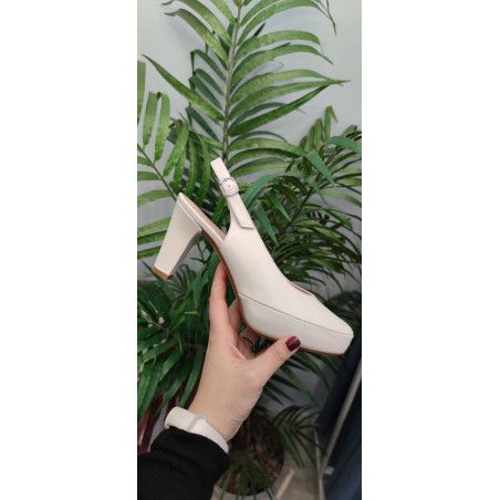 ZAPATO DESTALONADO FLUCHOS BLANCO