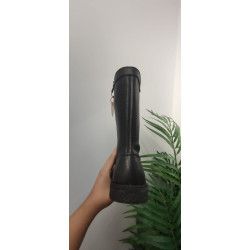 Botas Kickers de Piel Alta: Estilo Boxeadora en Negro, Comodidad y Elegancia en Talla Normal con Plantilla de Gel