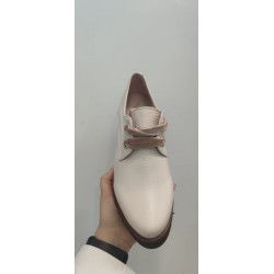 ZAPATO DE SALÓN BLANCO