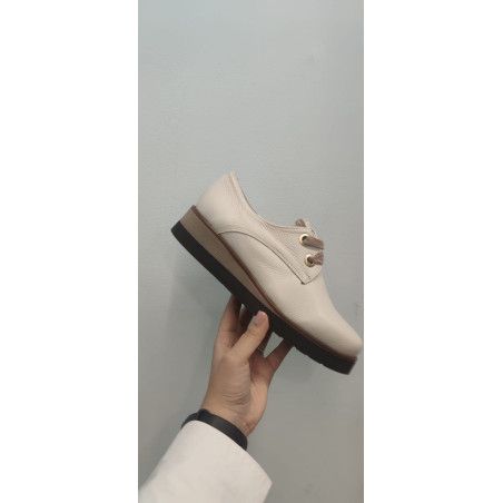 ZAPATO DE SALÓN BLANCO