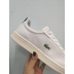 Deportiva de Piel Blanca con Contrafuerte Verde – Estilo y Comodidad