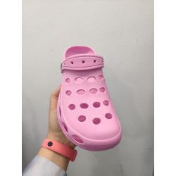 Crocs Rosas | Comodidad y Estilo en Cada Paso