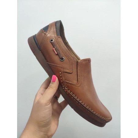 MOCASINES FLUCHOS CUERO