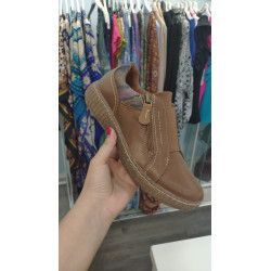 Zapato Clarks de Cuero con Cierre Cremallera – Estilo y Comodidad