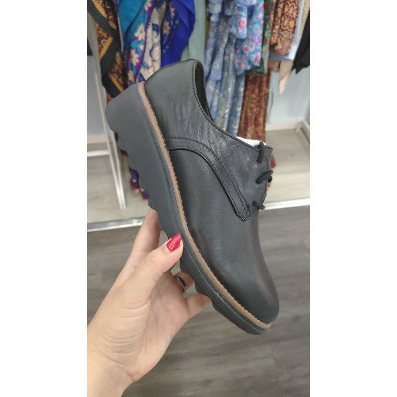 Zapato de Mujer Negro de Piel – Elegancia, Comodidad y Estilo