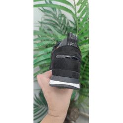 DEPORTIVA NEGRA CON CREMALLERA - REFRESH