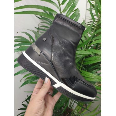 BOTÍN DE CUÑA XTI NEGRO