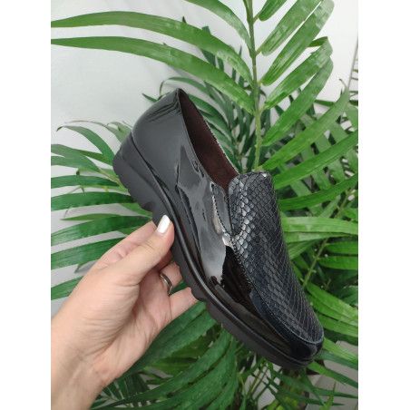 MOCASÍN PITILLOS PIEL