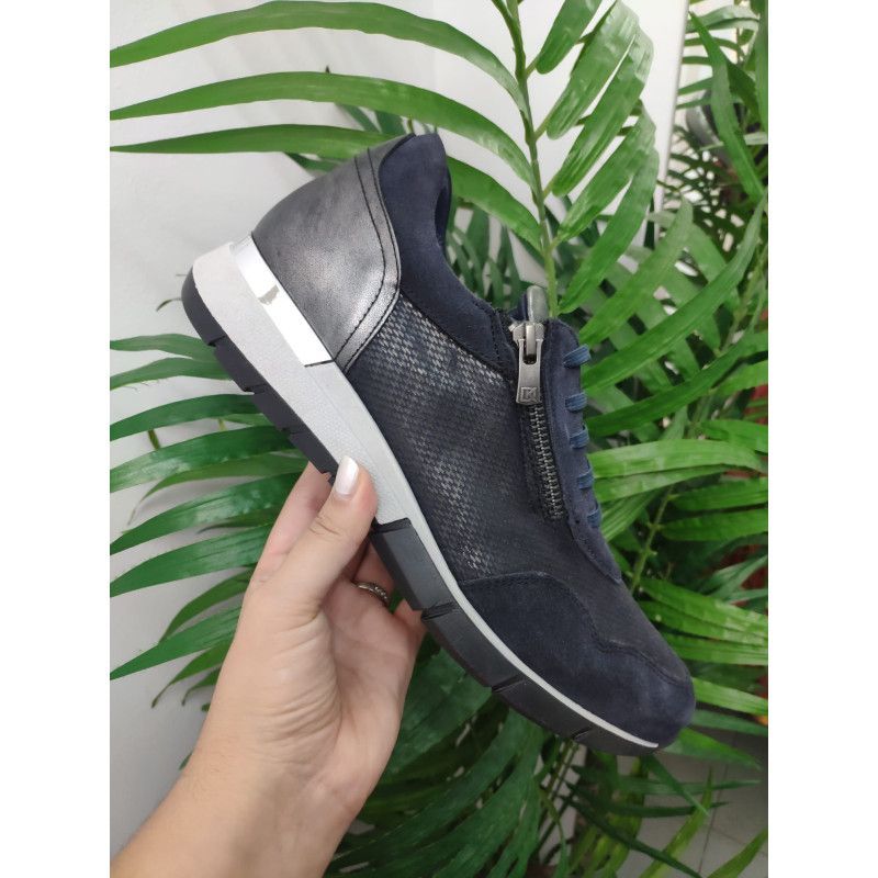 DEPORTIVA PIEL MARINO CON CREMLLAERA