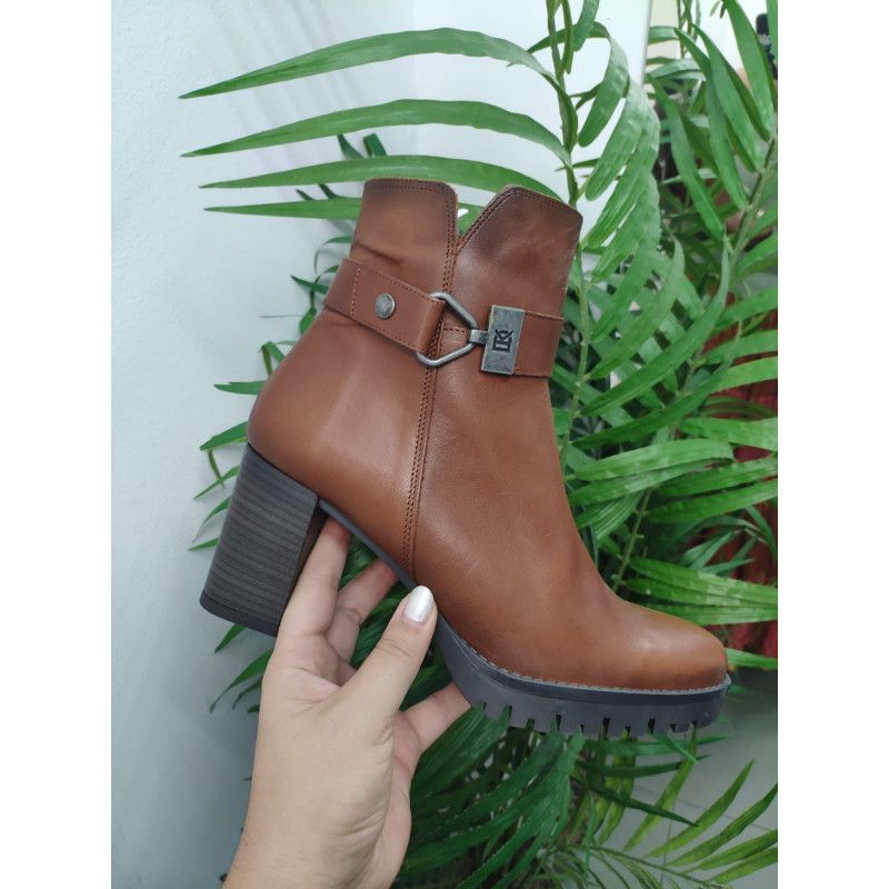 botín de la marca fluhos