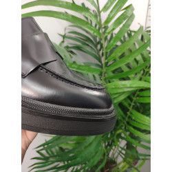 MOCASÍN CLASICO NEGRO