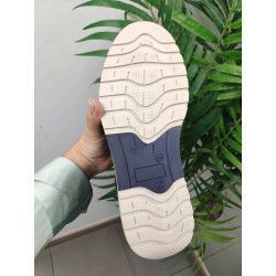 BOTÍN CORONEL TAPIOCCA