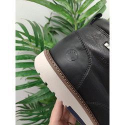 BOTÍN CORONEL TAPIOCCA