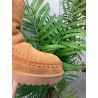 BOTA MARRÓN FORRADA DE PELO
