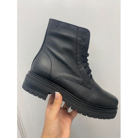 Cópia de Cópia de Cópia de VALERIAS - MERCEDITAS PIEL NEGRO CON TACÓN