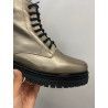 VALERIAS - BOTA PIEL MILITAR DORADA