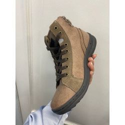 CORONEL TAPIOCCA - BOTÍN BEIGE