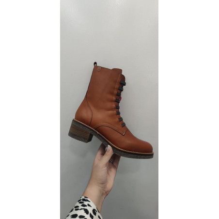 BOTA ALTA CON ELÁSTICOS - TACÓN DE 5CM ANCHO