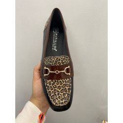 MOCASÍN LEOPARDO PITILLOS