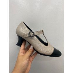 Zapato estilo Chanel en piel – Tacón 4,5 cm elegante y cómodo