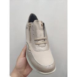 Zapato Deportivo Charol con Cremallera para mujer color piedra