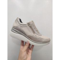 Zapato Deportivo Charol con Cremallera para mujer color piedra