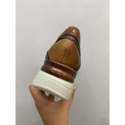 Cópia de Zapato Deportivo Charol con Cremallera para mujer color piedra