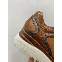 Zapato Deportivo Charol con Cremallera para mujer color CUERO