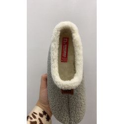 Cópia de Cópia de ZAPATILLA DE ANDAR POR CASA DE PELITO GRIS
