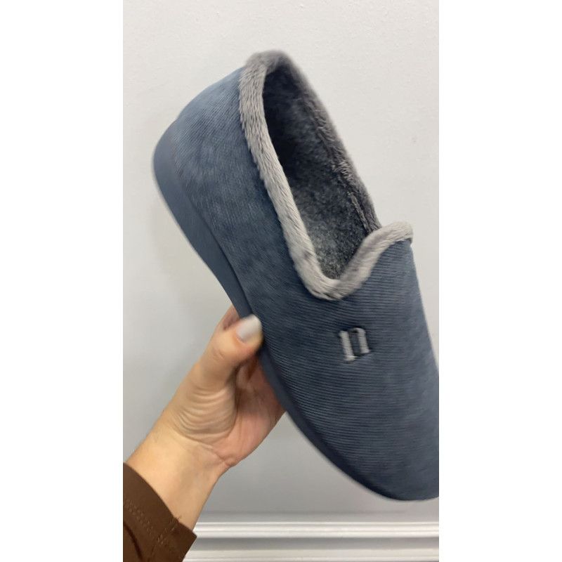 Cópia de Cópia de Cópia de Cópia de Cópia de Cópia de ZAPATILLA DE ANDAR POR CASA DE PELITO GRIS