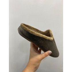 ZAPATILLA DE ANDAR POR CASA PELITO