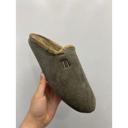 Cópia de Cópia de Cópia de Cópia de Cópia de Cópia de Cópia de Cópia de ZAPATILLA DE ANDAR POR CASA DE PELITO GRIS