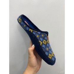 ZAPATILLA DE ANDAR POR CASA PELITO